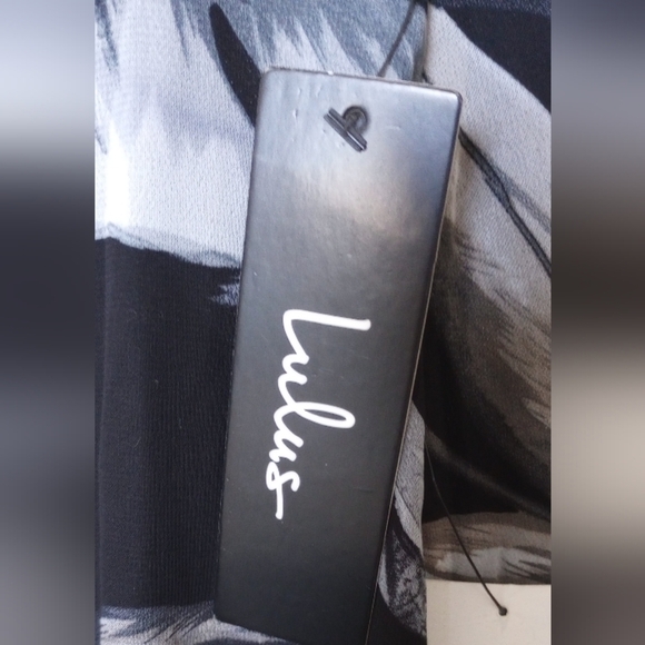 Lulu's Love Abloom Black Floral Print Lace-Up Maxi Dress Size XS - Picture 11 of 13